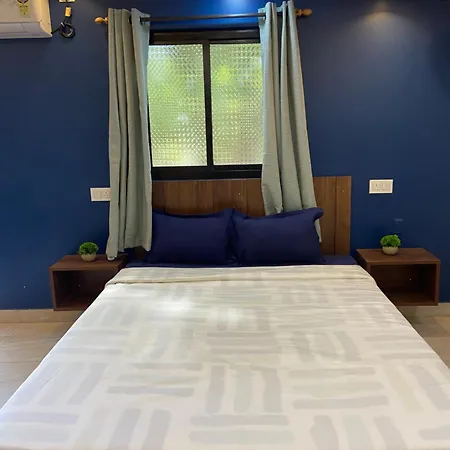 Lux Studio Hotel